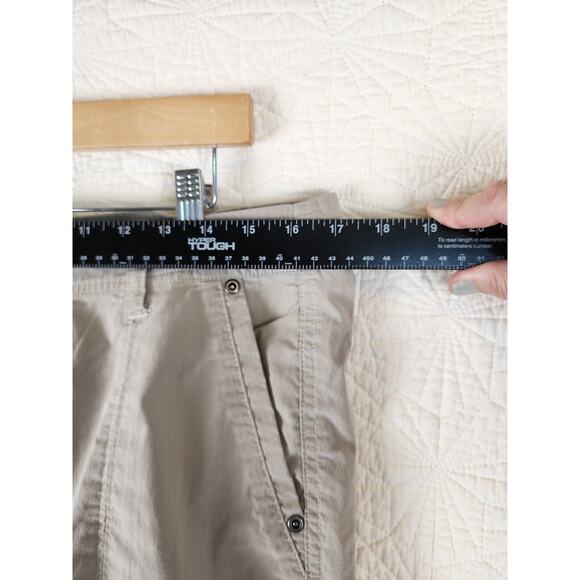 Kuhl Women's Khakis Capri Cargo Scrunched legs Size US 12 - Picture 10 of 11